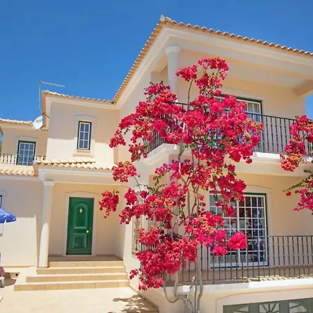 4 Br In Only 700m From The * Albufeira